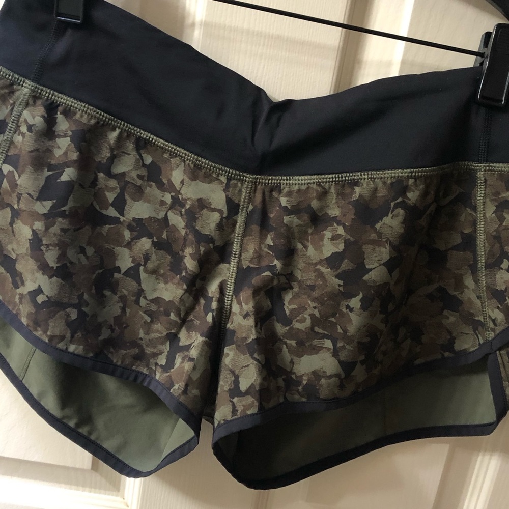 Lululemon speed shorts size 6